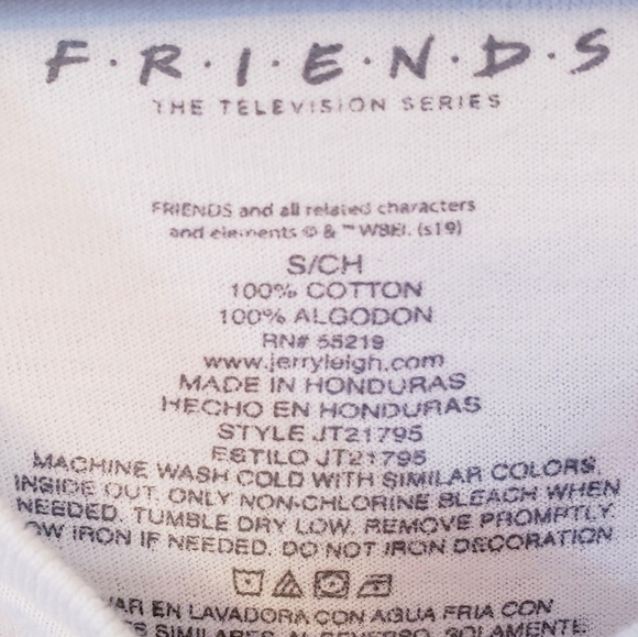Friends T Shirt Cropped Long Sleeve Sz S Cotton - Picture 4 of 4